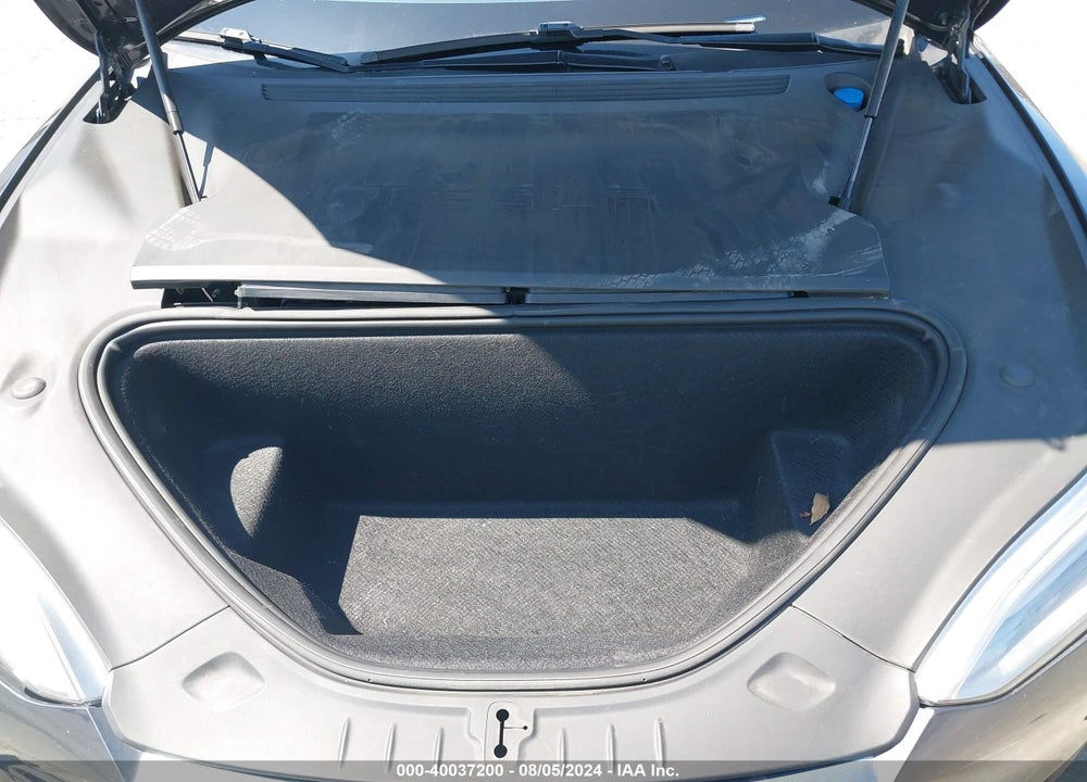 2018 TESLA MODEL S 100D/75D/P100D VIN: 5YJSA1E24JF297220