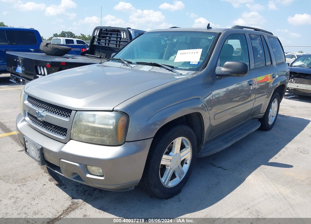 2008 CHEVROLET TRAILBLAZER LT VIN: 1GNDT13S382113539
