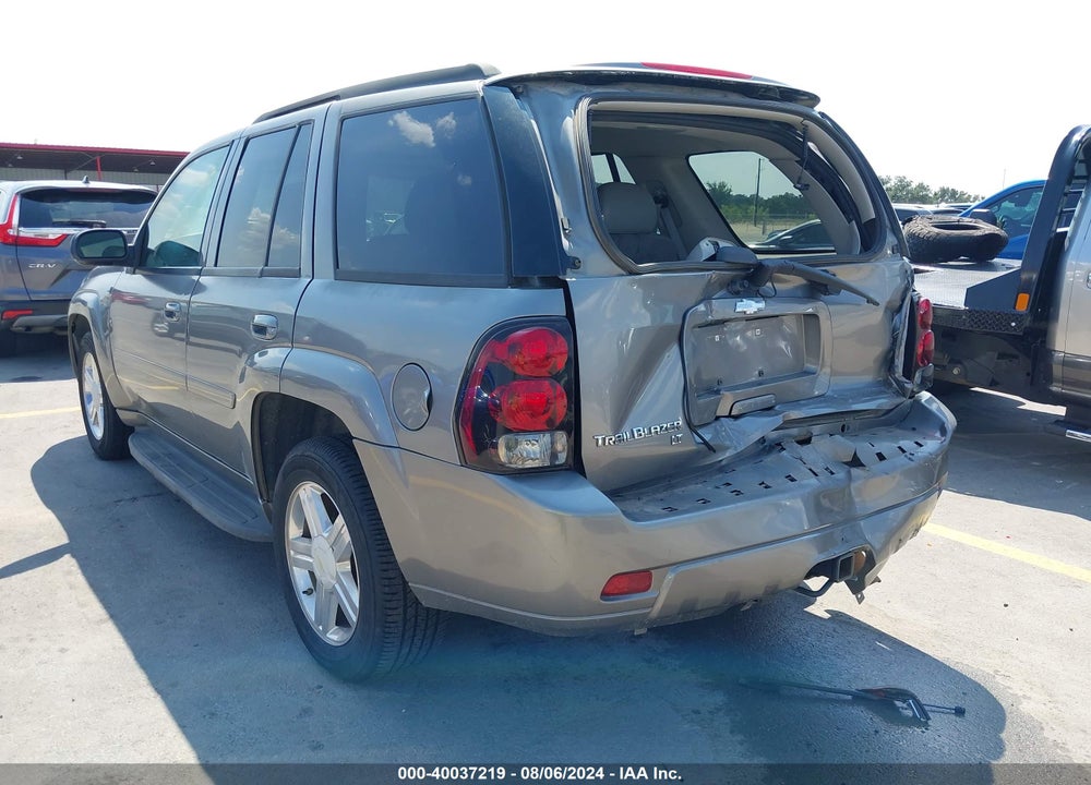 2008 CHEVROLET TRAILBLAZER LT VIN: 1GNDT13S382113539