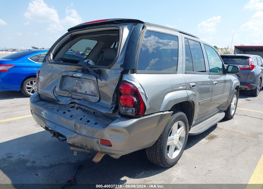 2008 CHEVROLET TRAILBLAZER LT VIN: 1GNDT13S382113539