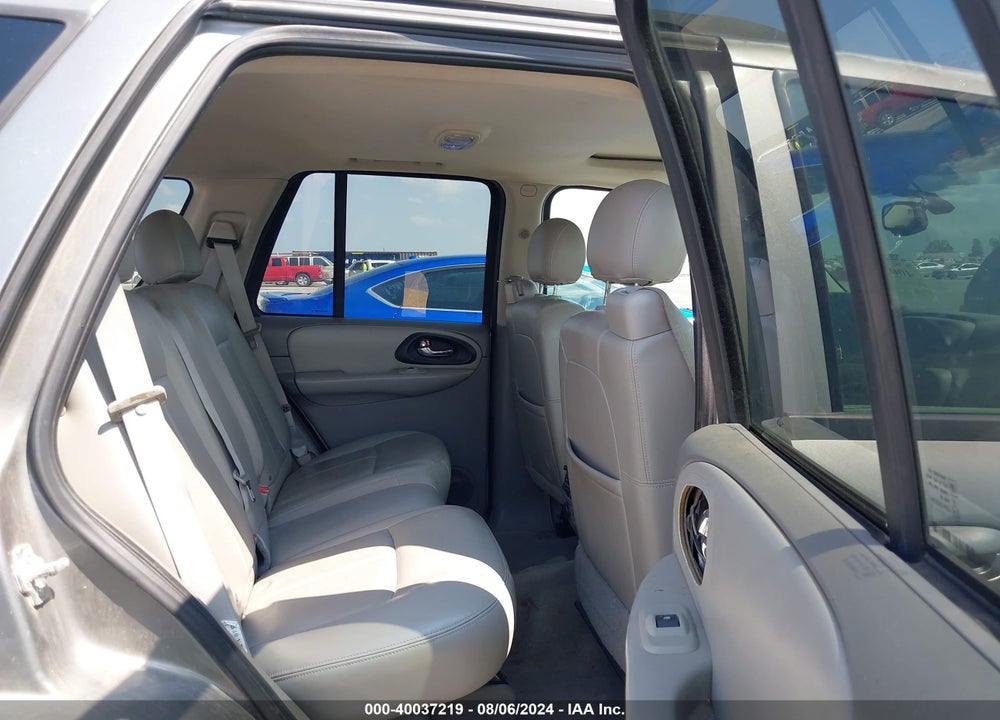 2008 CHEVROLET TRAILBLAZER LT VIN: 1GNDT13S382113539