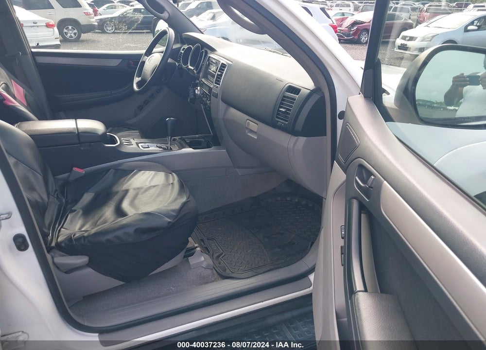 2006 TOYOTA 4RUNNER SR5 V6 VIN: JTEBU14R460096845