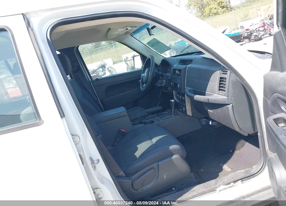 2011 JEEP LIBERTY SPORT VIN: 1J4PN2GK1BW562194