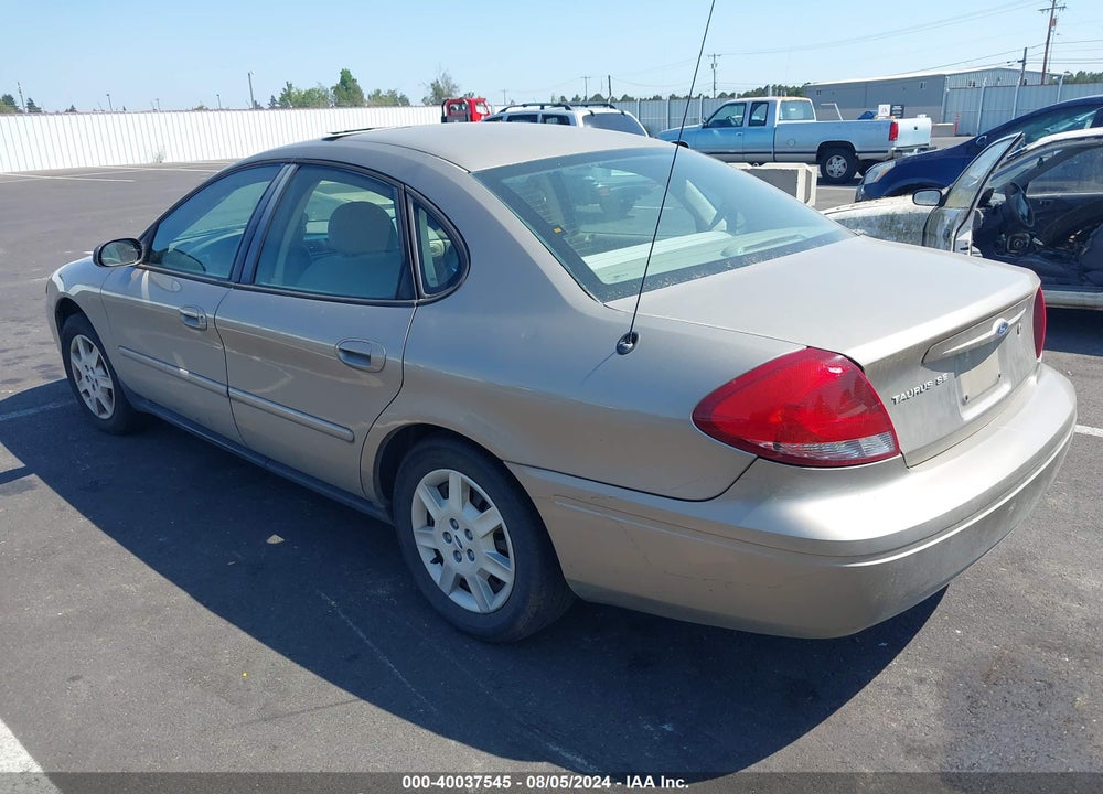 2005 FORD TAURUS SE VIN: 1FAHP53225A247570
