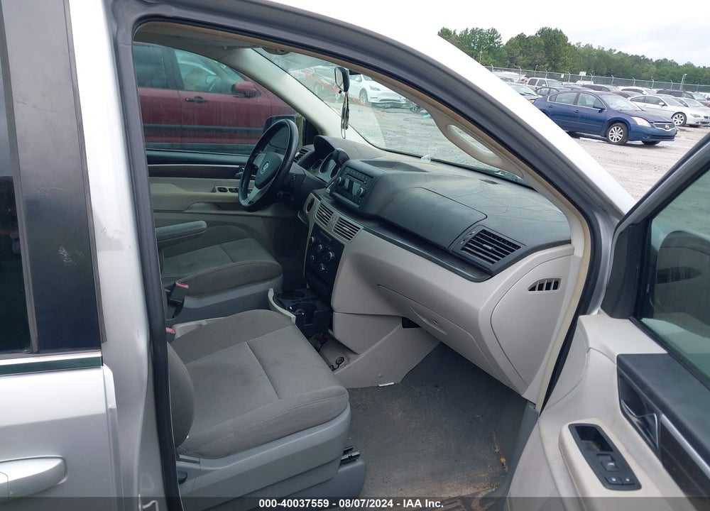 2009 VOLKSWAGEN ROUTAN VIN: 2V8HW34179R501805