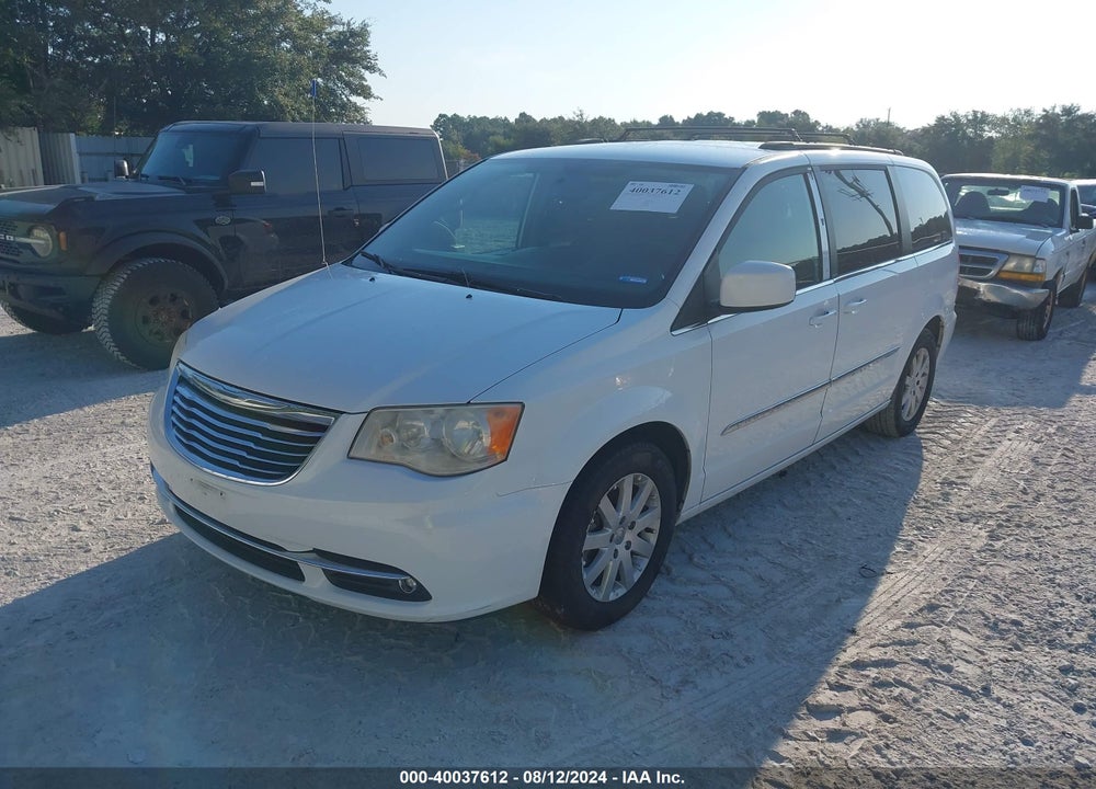 2014 CHRYSLER TOWN & COUNTRY TOURING VIN: 2C4RC1BG7ER143118