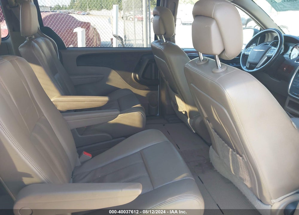 2014 CHRYSLER TOWN & COUNTRY TOURING VIN: 2C4RC1BG7ER143118