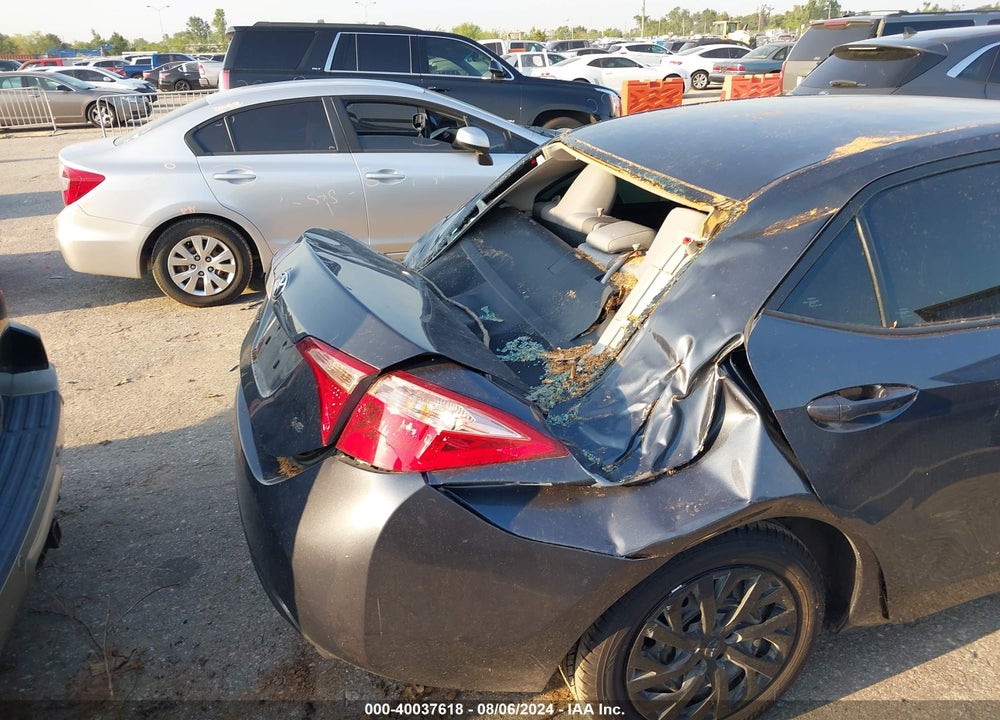 2019 TOYOTA COROLLA LE VIN: 5YFBURHE6KP884178