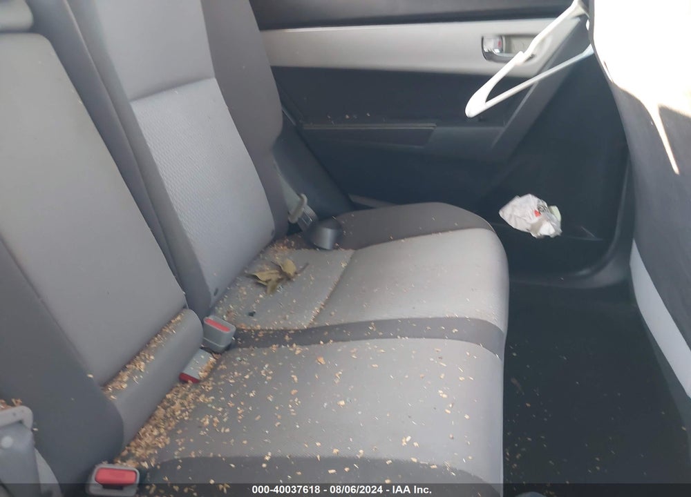 2019 TOYOTA COROLLA LE VIN: 5YFBURHE6KP884178