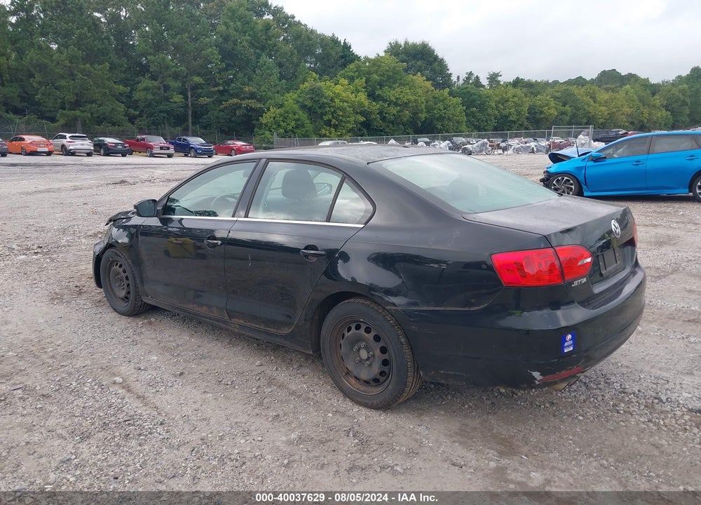 2013 VOLKSWAGEN JETTA 2.5L SE VIN: 3VWDX7AJ1DM451225