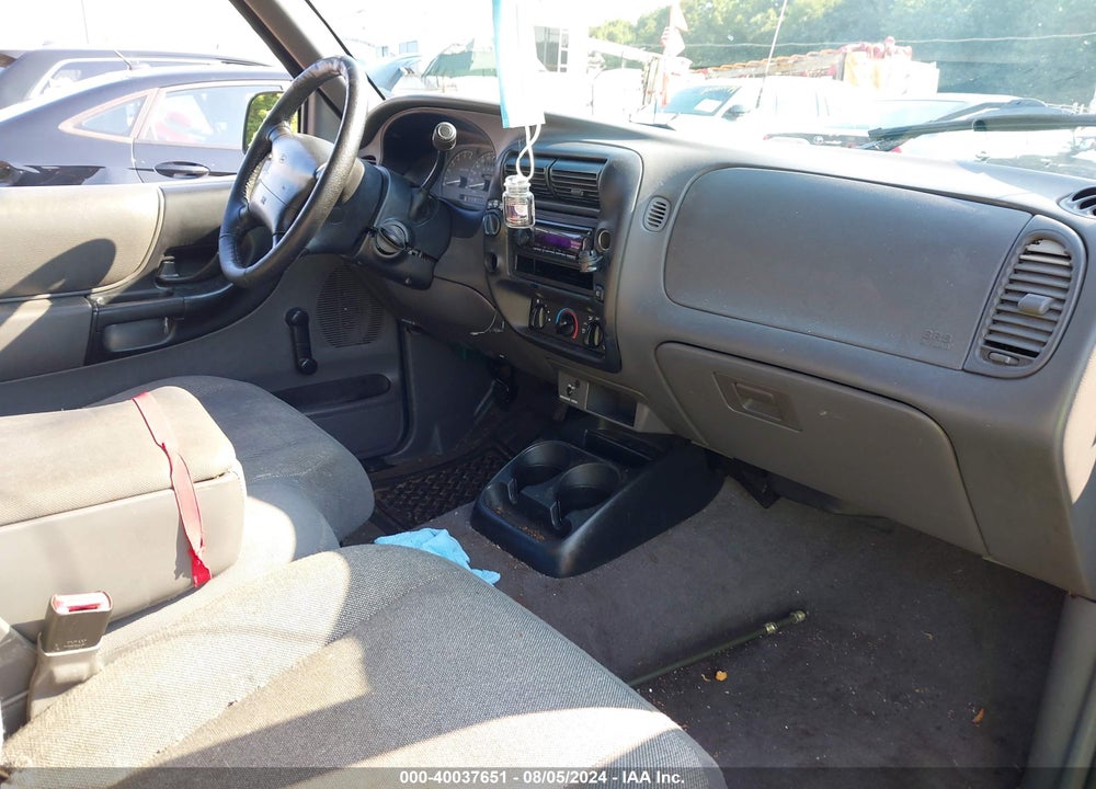 2000 FORD RANGER XL/XLT VIN: 1FTZR15V8YPC10131