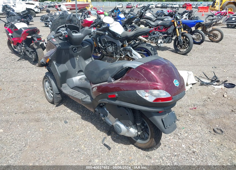 2007 PIAGGIO MP3 VIN: ZAPM479M