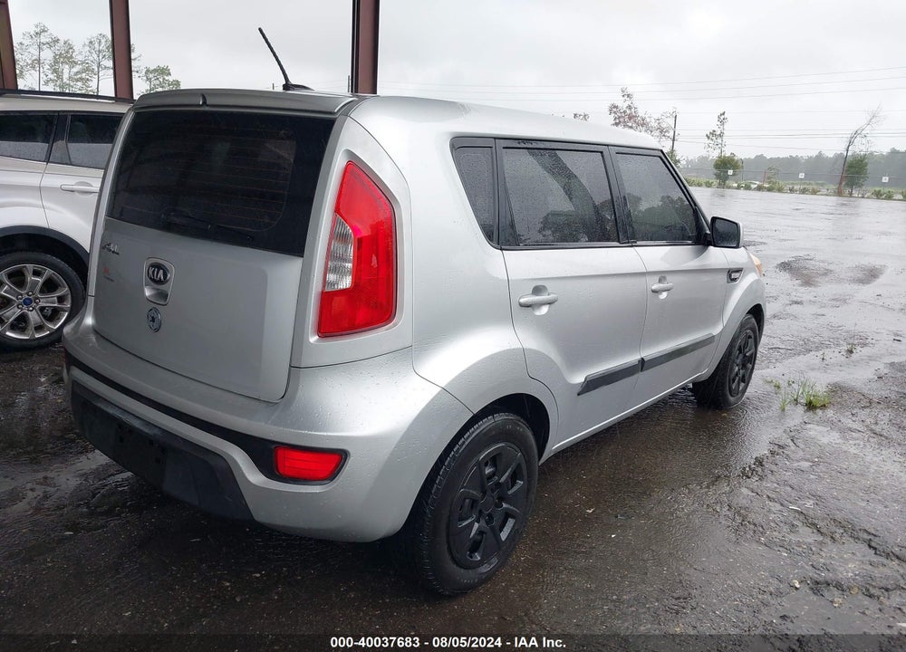 2013 KIA SOUL VIN: KNDJT2A56D7764661