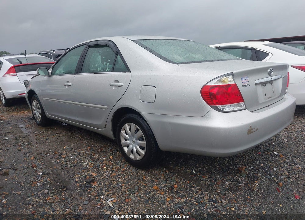 2005 TOYOTA CAMRY LE VIN: 4T1BE32K15U511223
