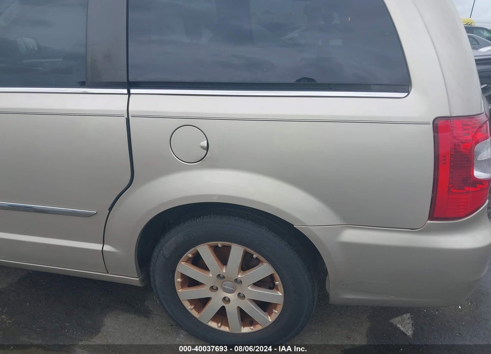 2013 CHRYSLER TOWN & COUNTRY VIN: 2C4RC1BG6DR631216