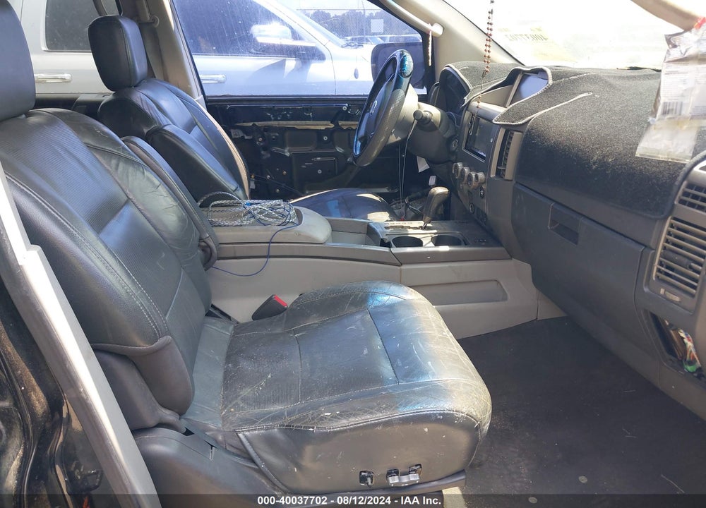 2004 NISSAN PATHFINDER ARMADA LE VIN: 5N1AA08B44N740954