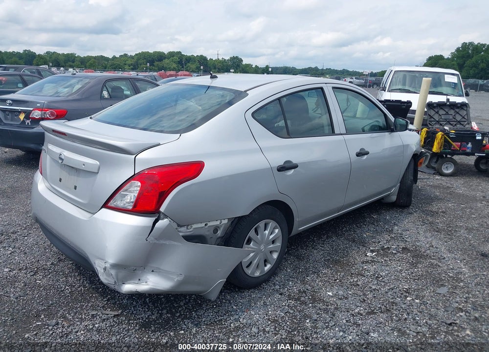 2018 NISSAN VERSA VIN: 3N1CN7AP1JL818119