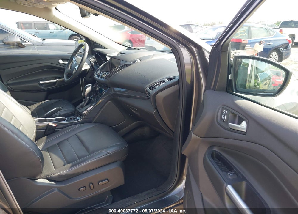 2015 FORD ESCAPE TITANIUM VIN: 1FMCU0J97FUB71176
