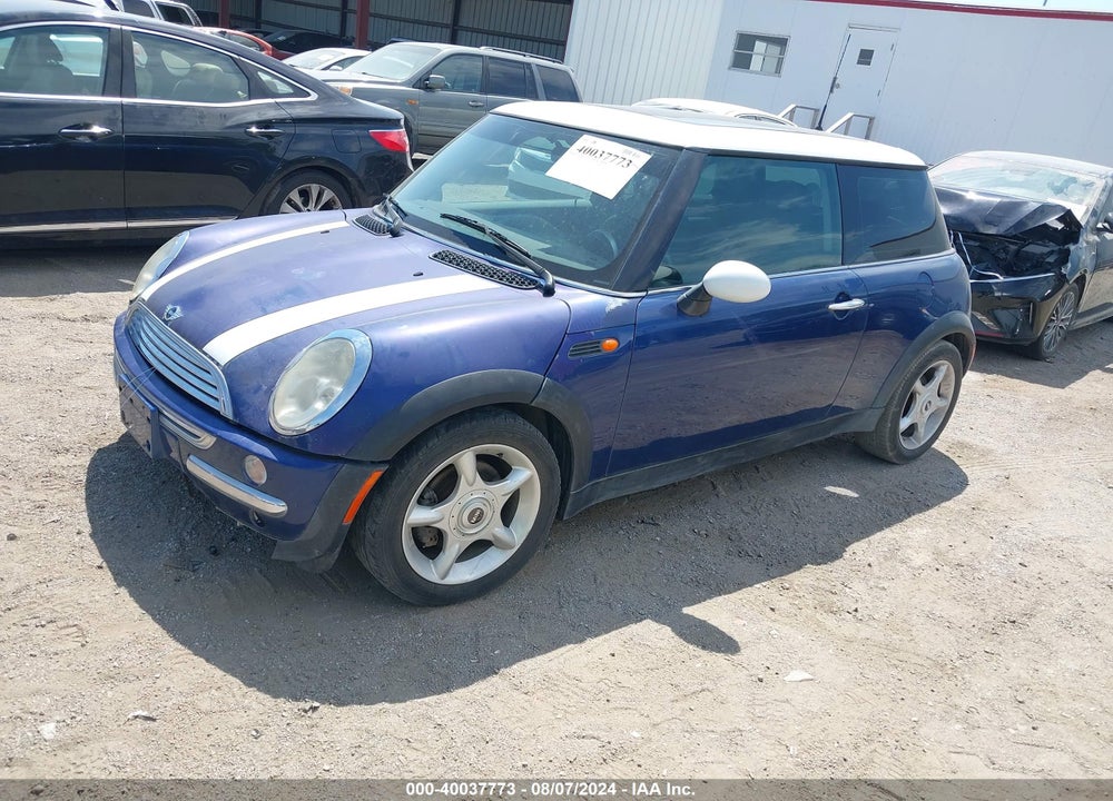 2002 MINI COOPER VIN: WMWRC33482TE11209