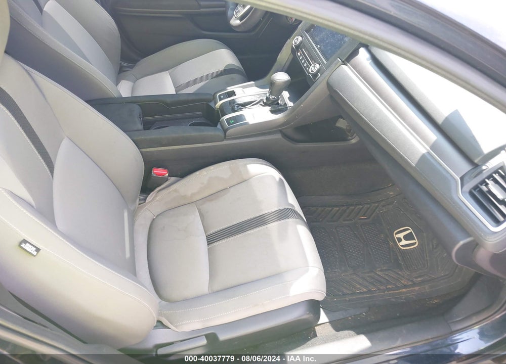 2018 HONDA CIVIC LX VIN: 19XFC2F55JE037604