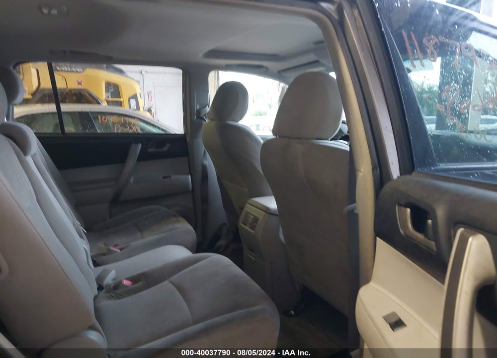 2008 TOYOTA HIGHLANDER SPORT VIN: JTEES43A782041751