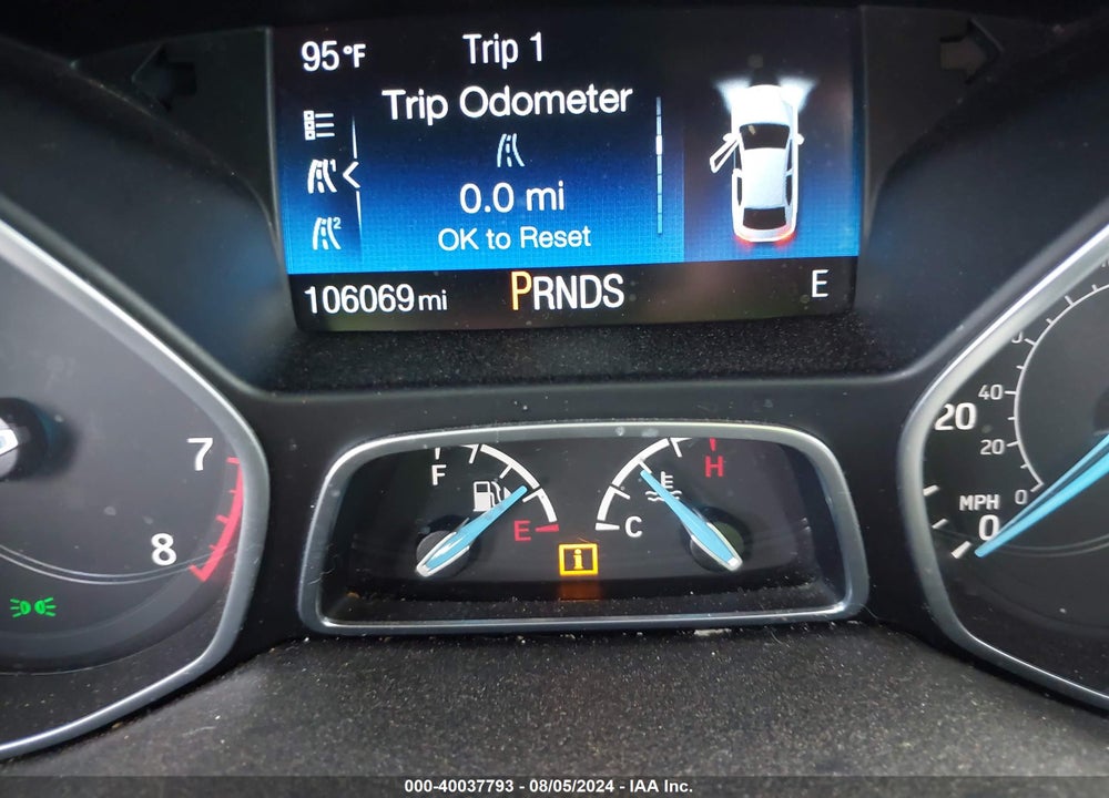 2015 FORD FOCUS SE VIN: 1FADP3K26FL285863