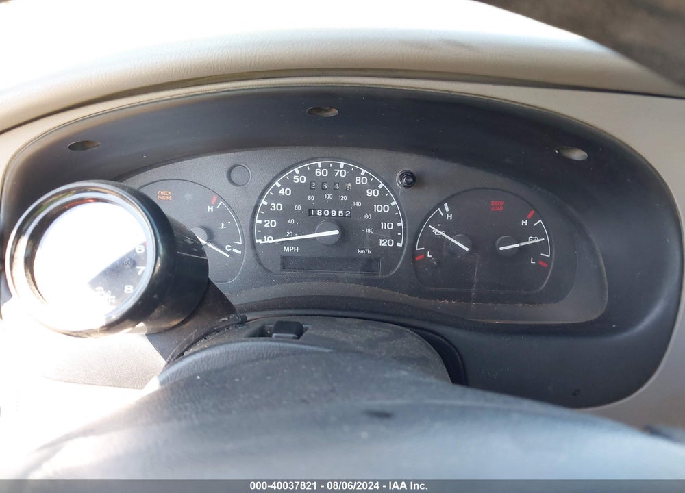 2000 FORD RANGER XL/XLT VIN: 1FTYR10C3YPB21679