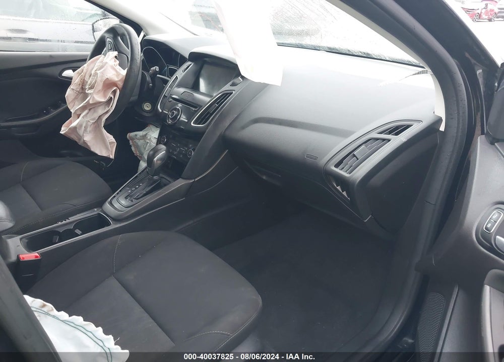 2017 FORD FOCUS SEL VIN: 1FADP3M27HL247462
