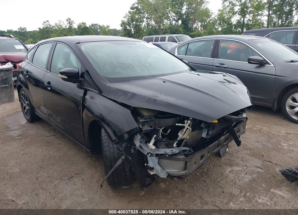 2017 FORD FOCUS SEL VIN: 1FADP3M27HL247462