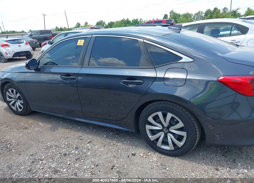 2022 HONDA CIVIC LX VIN: 2HGFE2F27NH518661