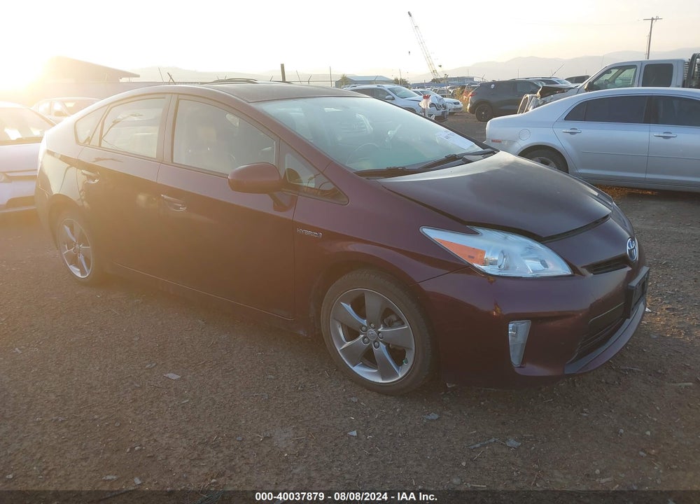 2013 TOYOTA PRIUS THREE SE VIN: JTDKN3DU8D5590076