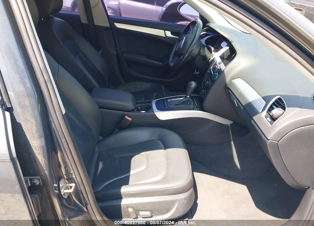 2010 AUDI A4 2.0T PREMIUM VIN: WAUAFAFL8AN023358
