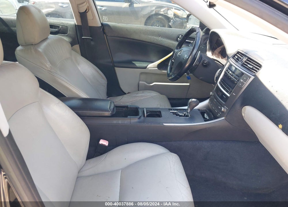2010 LEXUS IS 250 VIN: JTHBF5C22A5112660