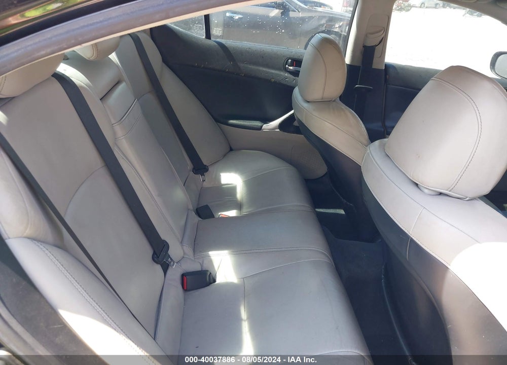 2010 LEXUS IS 250 VIN: JTHBF5C22A5112660