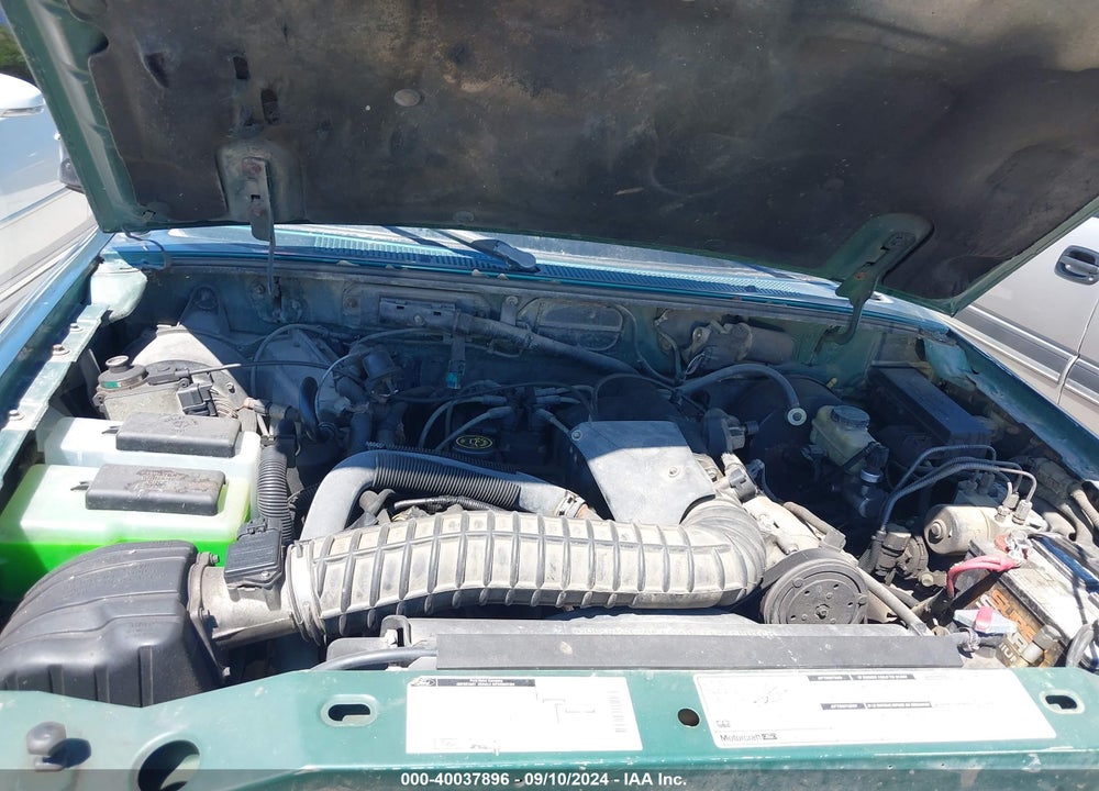 1999 FORD RANGER XLT VIN: 1FTZR15X5XPA84925