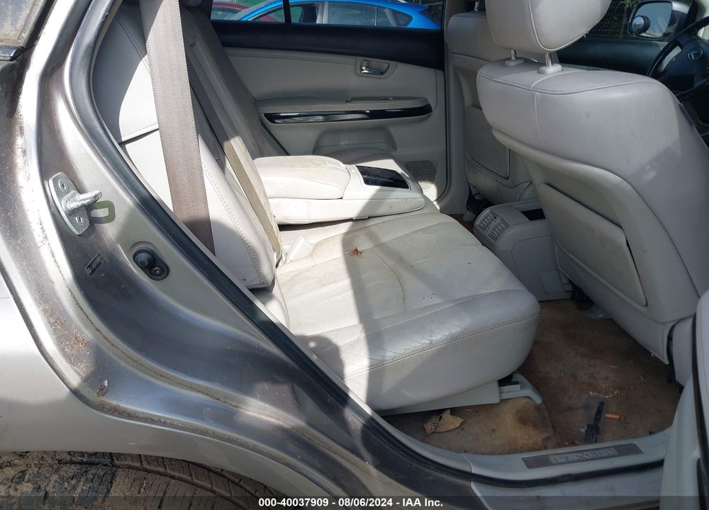 2005 LEXUS RX 330 VIN: JTJHA31U150098155