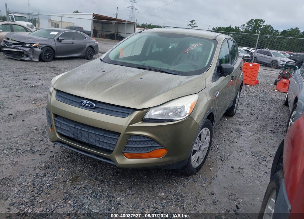 2013 FORD ESCAPE S VIN: 1FMCU0F70DUA83719