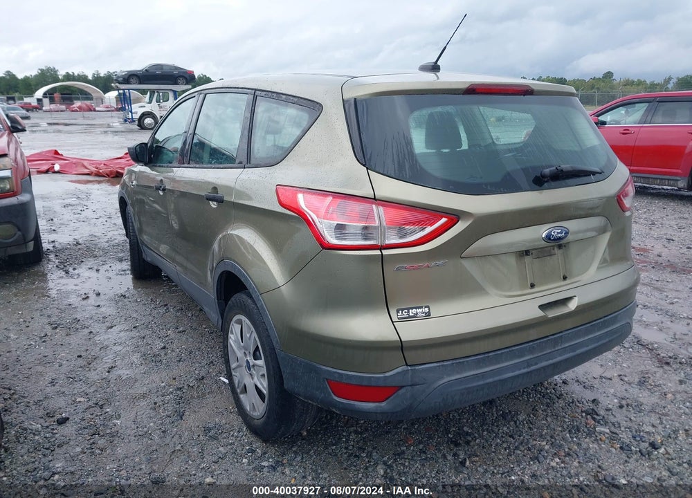 2013 FORD ESCAPE S VIN: 1FMCU0F70DUA83719