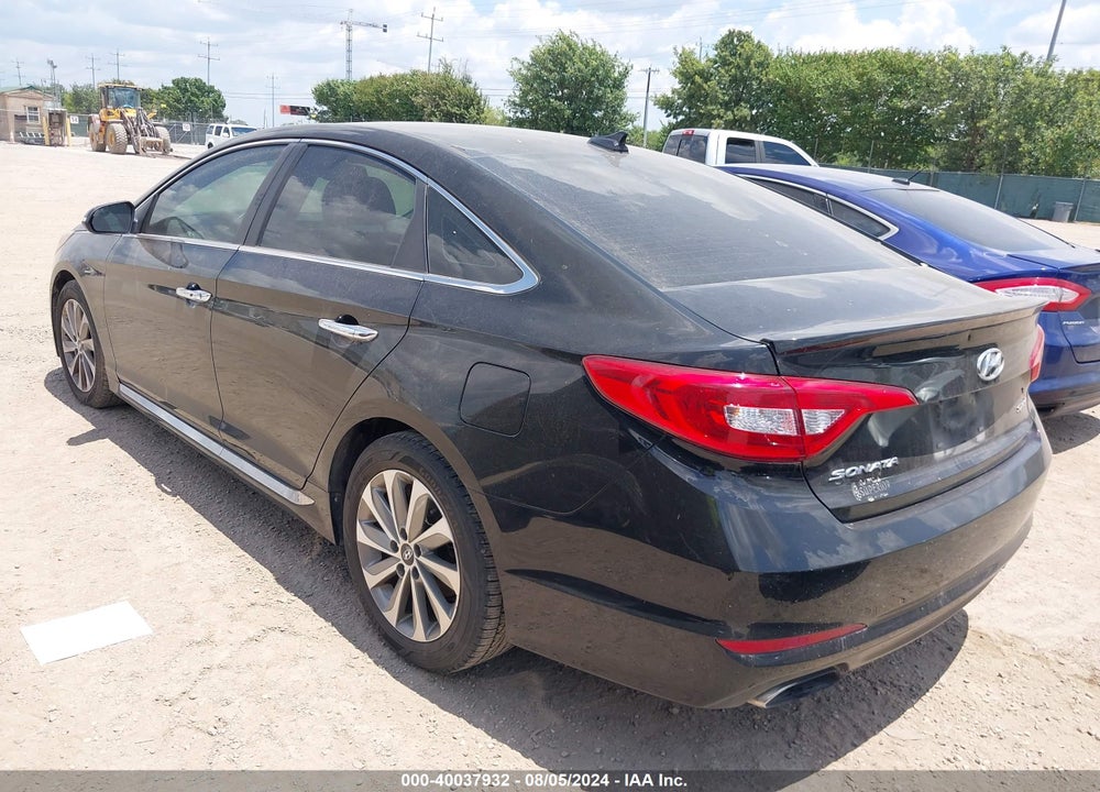 2017 HYUNDAI SONATA SPORT VIN: 5NPE34AF0HH573180