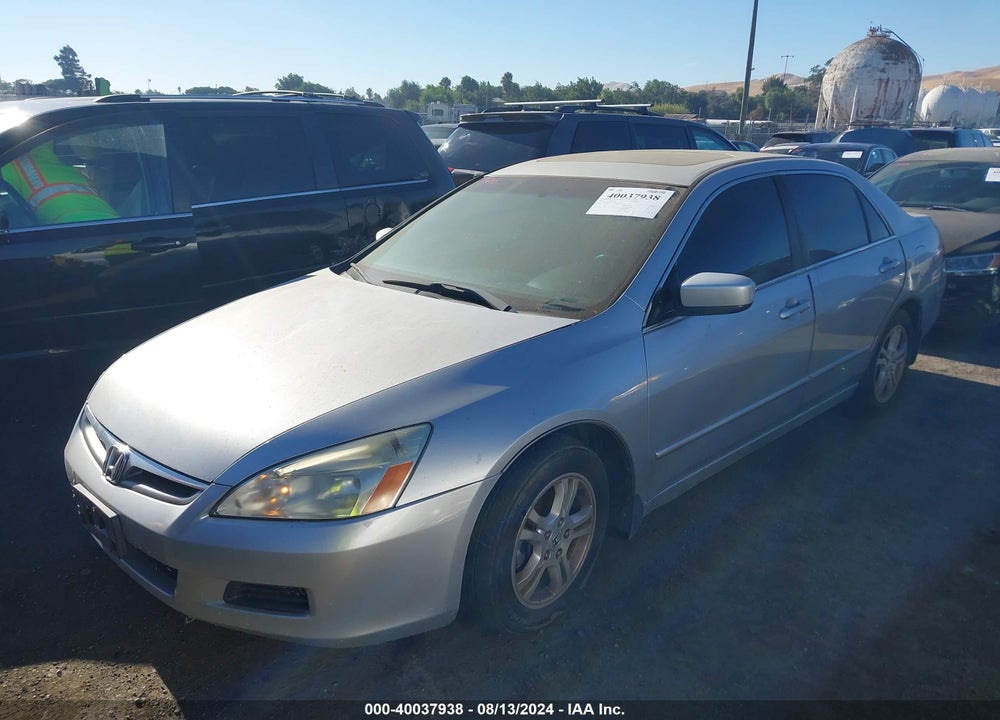 2007 HONDA ACCORD 2.4 EX VIN: 1HGCM56837A137080