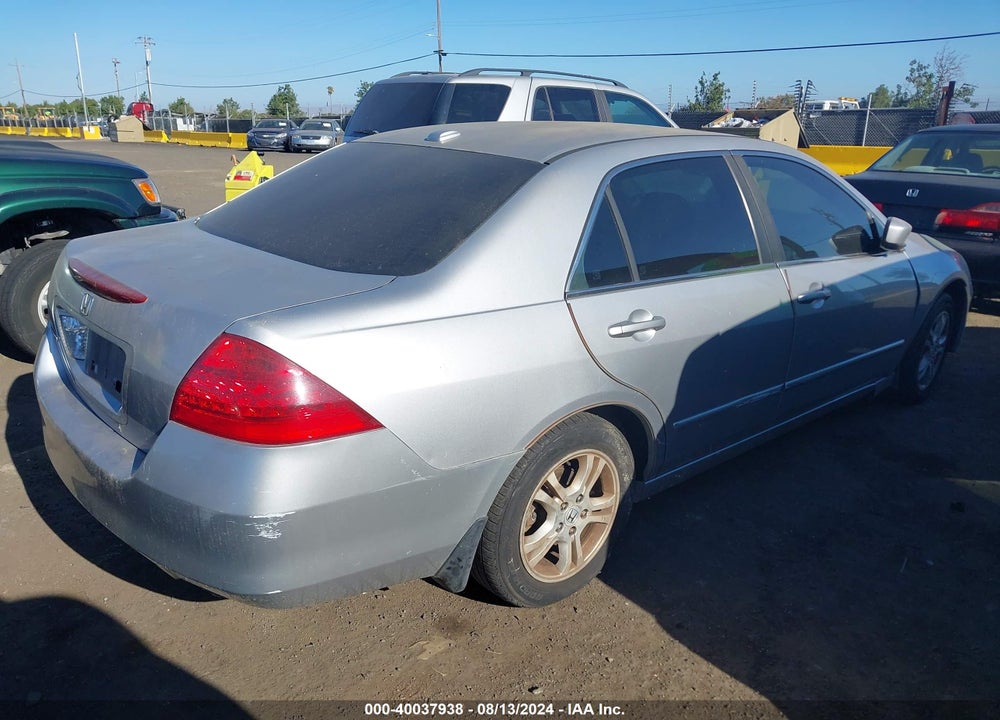 2007 HONDA ACCORD 2.4 EX VIN: 1HGCM56837A137080
