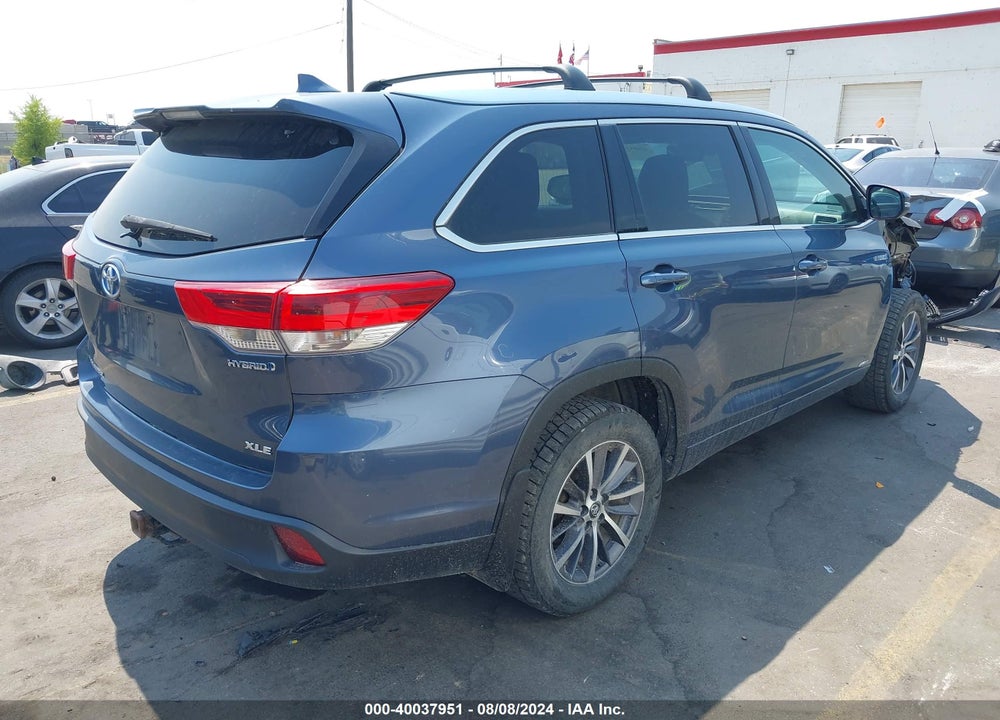 2017 TOYOTA HIGHLANDER HYBRID XLE VIN: 5TDJGRFH2HS022558