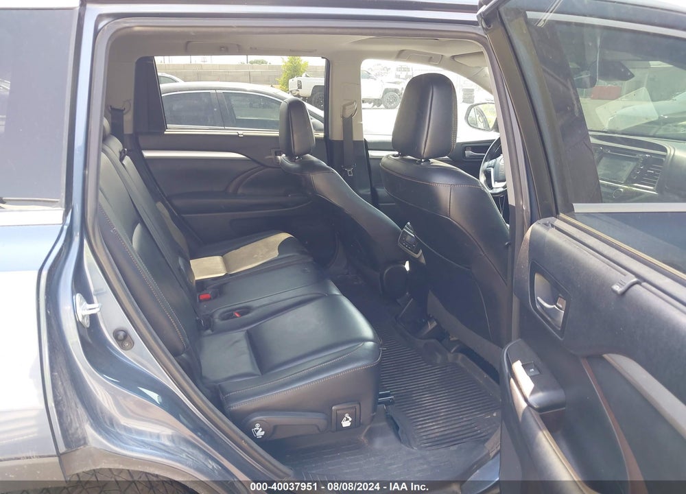 2017 TOYOTA HIGHLANDER HYBRID XLE VIN: 5TDJGRFH2HS022558