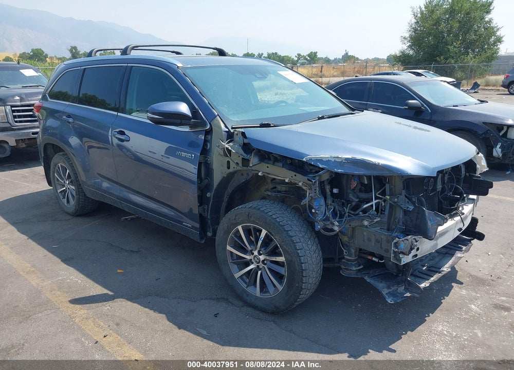 2017 TOYOTA HIGHLANDER HYBRID XLE VIN: 5TDJGRFH2HS022558