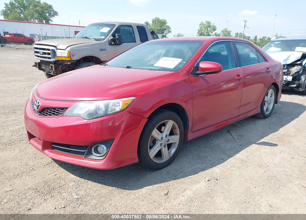 2014 TOYOTA CAMRY SE VIN: 4T1BF1FK9EU817386