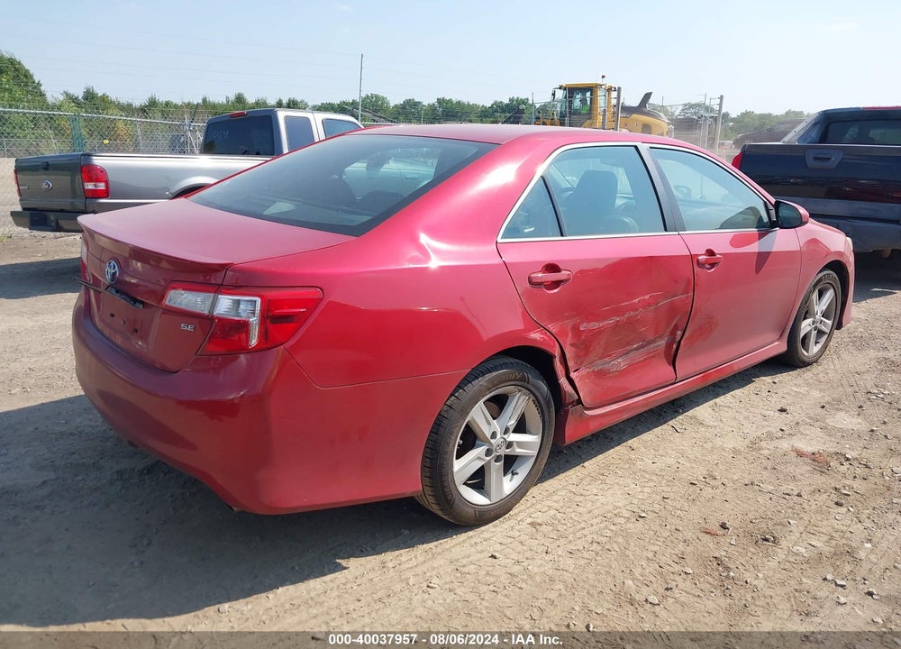 2014 TOYOTA CAMRY SE VIN: 4T1BF1FK9EU817386