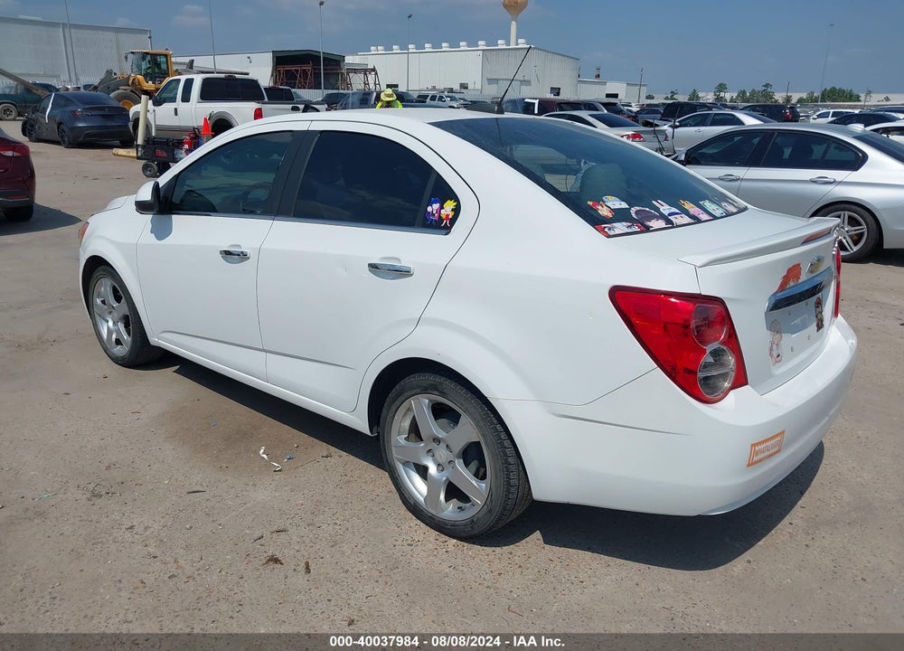 2015 CHEVROLET SONIC VIN: 1G1JE5SB7F4132071