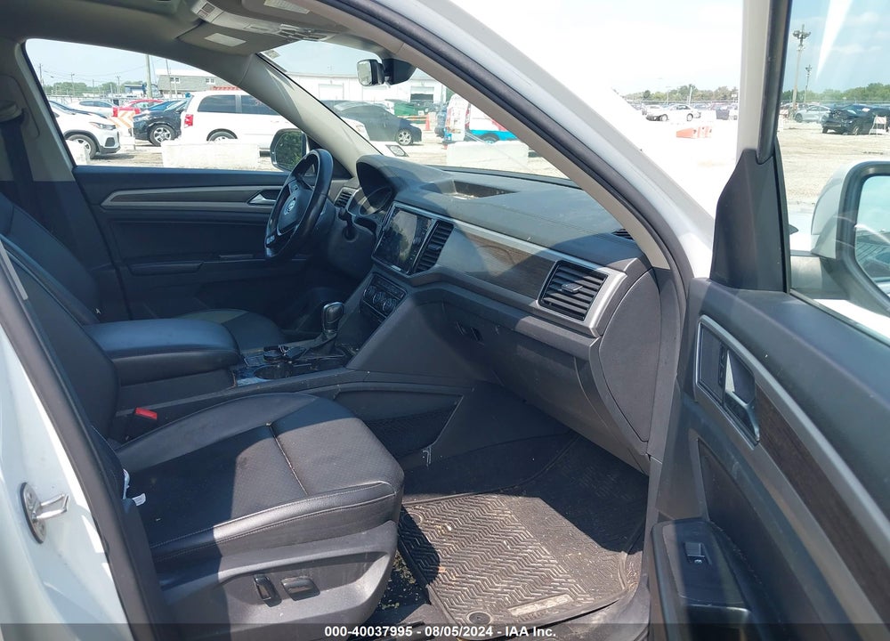 2018 VOLKSWAGEN ATLAS 3.6L V6 SEL VIN: 1V2RR2CA0JC576280