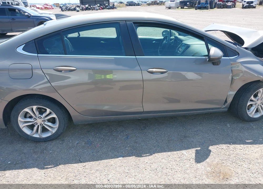 2019 CHEVROLET CRUZE LT VIN: 1G1BE5SM4K7128347