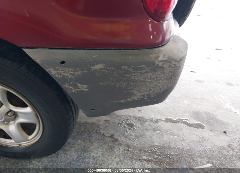 2004 TOYOTA RAV4 VIN: JTEGD20V240029415